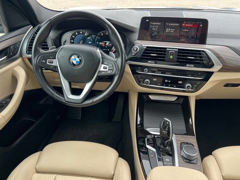Used 2018 BMW X3 xDrive30i w/ Convenience Package image 11