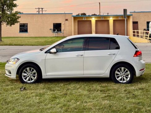Used 2018 Volkswagen Golf S FWD image 4