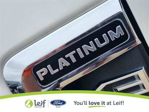 Used 2022 Ford F250 Platinum w/ FX4 Off-Road Package AWD/4WD image 8