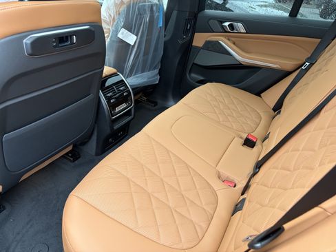 New 2026 BMW X5 xDrive40i AWD/4WD image 16