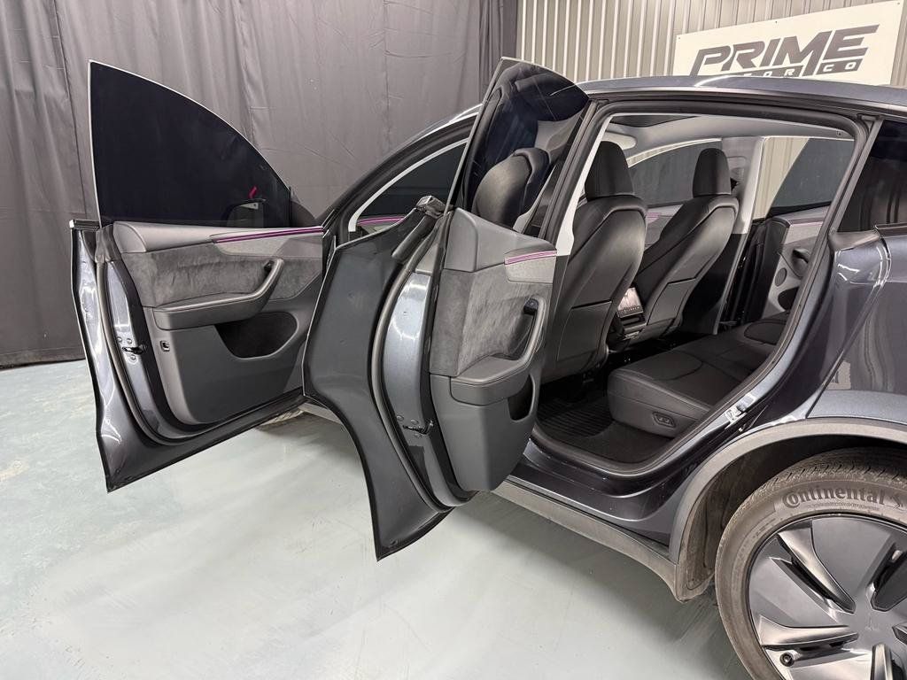 Used 2026 Tesla Model Y Long Range AWD/4WD image 13