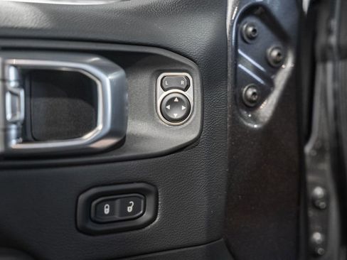 New 2026 Jeep Wrangler Sahara image 38