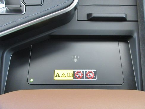 Used 2026 Lexus GX 550 w/ Cold Area Package AWD/4WD image 48