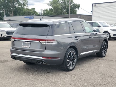 Used 2023 Lincoln Aviator Reserve w/ Equipment Group 201A AWD/4WD image 6