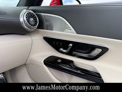 New 2026 Mercedes-Benz SL 63 AMG 4MATIC image 30