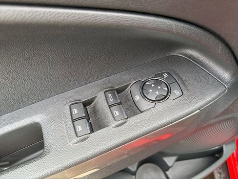 Used 2018 Ford EcoSport SE image 18