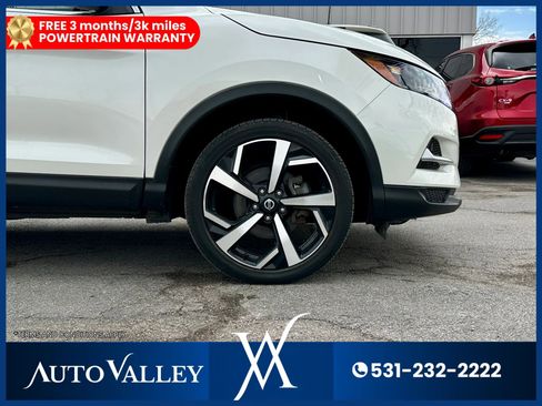 Used 2022 Nissan Rogue Sport SL image 9