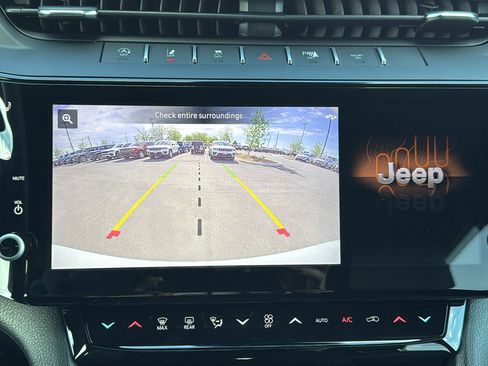 New 2026 Jeep Grand Cherokee Altitude RWD image 24
