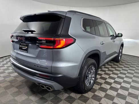 Used 2025 GMC Acadia Elevation w/ LPO, Floor Liner Package AWD/4WD image 5