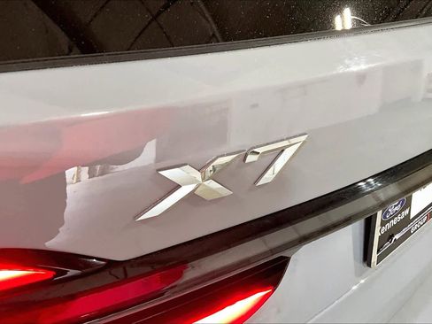 Used 2026 BMW X7 xDrive40i image 31