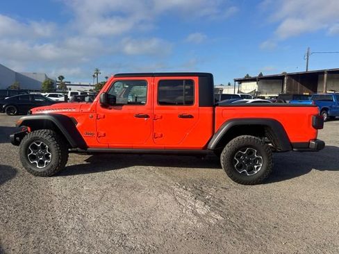 Used 2023 Jeep Gladiator Rubicon w/ LED Lighting Group AWD/4WD image 8