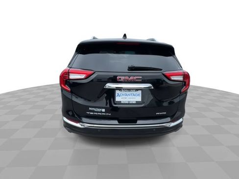 Certified 2024 GMC Terrain Denali w/ Black Diamond Edition AWD/4WD image 7