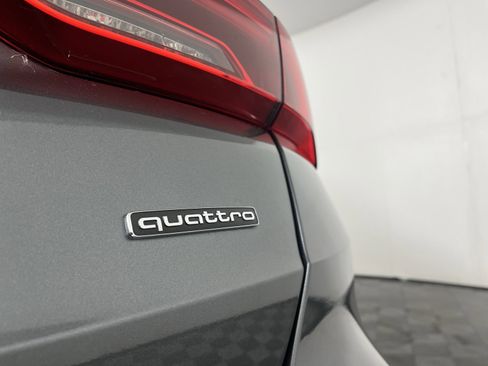 Used 2025 Audi Q3 2.0T Premium Plus w/ Premium Plus Package image 8