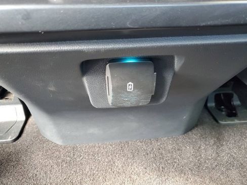 Certified 2022 Ford F150 XL w/ STX Appearance Package image 18