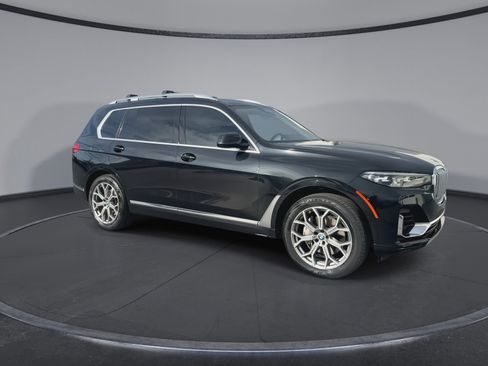 Used 2022 BMW X7 xDrive40i AWD/4WD image 2