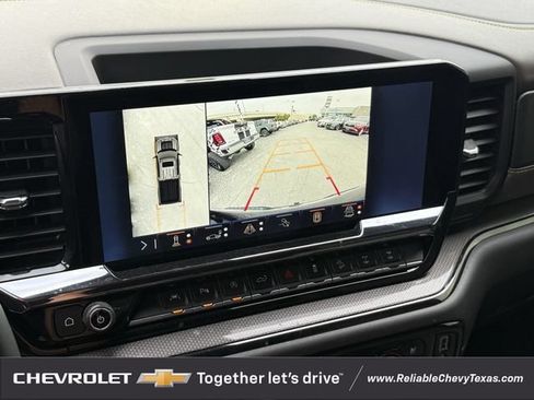 Used 2025 Chevrolet Silverado 1500 ZR2 w/ Technology Package AWD/4WD image 27