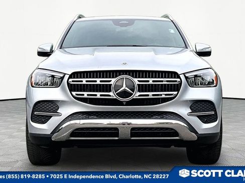 Used 2024 Mercedes-Benz GLE 450 4MATIC image 2