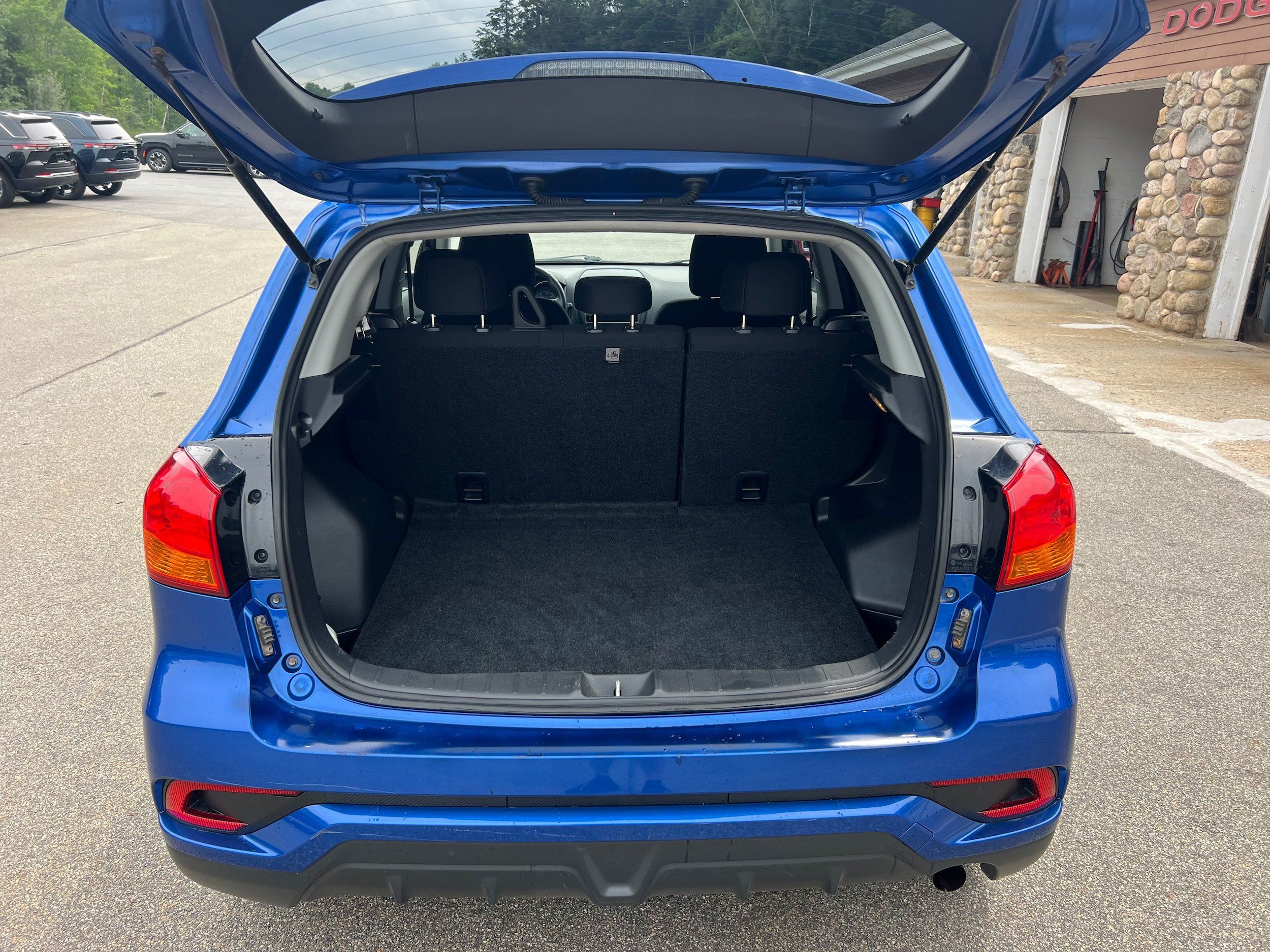 Used 2019 Mitsubishi Outlander Sport ES AWD/4WD image 20