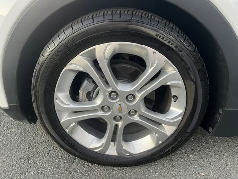 Used 2021 Chevrolet Bolt LT image 46