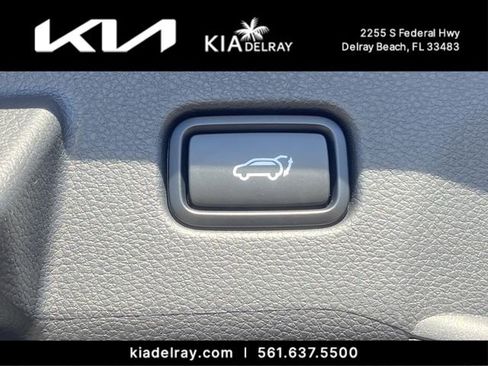 Used 2026 Kia Seltos SX AWD/4WD image 9