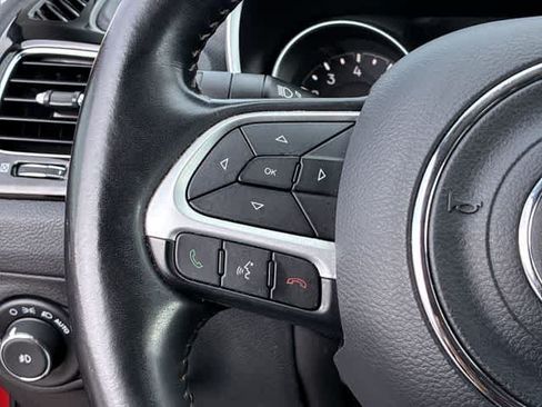 Used 2018 Jeep Compass Limited w/ Navigation Group FWD image 24