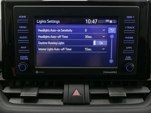 Used 2020 Toyota RAV4 XLE AWD/4WD image 26