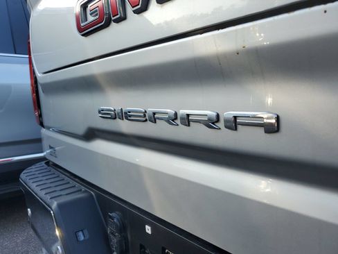 Used 2021 GMC Sierra 1500 SLT w/ SLT Premium Package RWD image 7