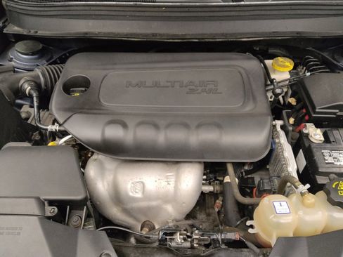 Used 2020 Jeep Cherokee Latitude AWD/4WD image 30
