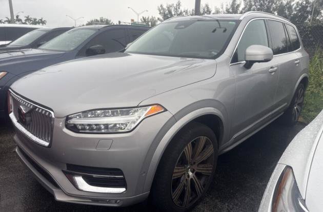 Used 2023 Volvo XC90 B6 Ultimate AWD/4WD image 3