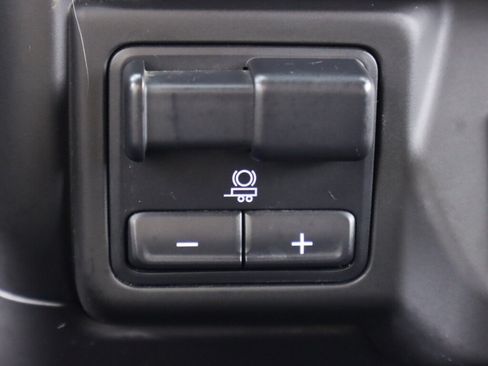 Used 2023 Chevrolet Silverado 1500 W/T w/ WT Safety Package AWD/4WD image 25