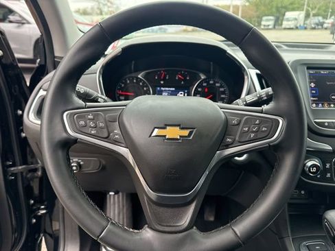 Used 2023 Chevrolet Equinox LT AWD/4WD image 17