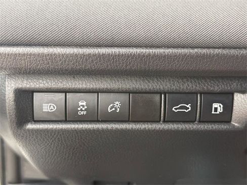 Certified 2025 Toyota Camry LE image 18