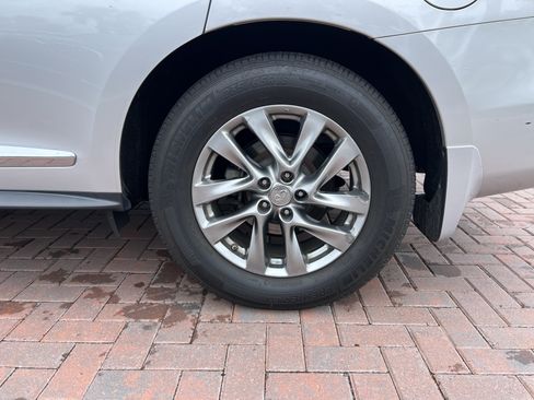 Used 2014 INFINITI QX60 FWD w/ Premium Plus Package image 13