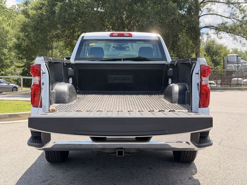 Used 2025 Chevrolet Silverado 1500 W/T RWD image 30