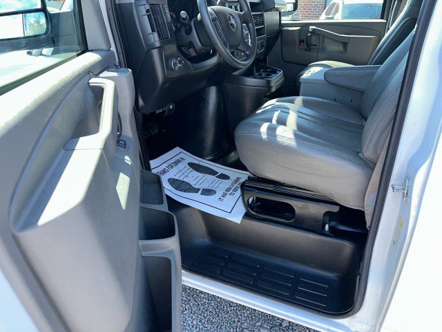 Used 2024 GMC Savana 2500 w/ Driver Convenience Package RWD image 15