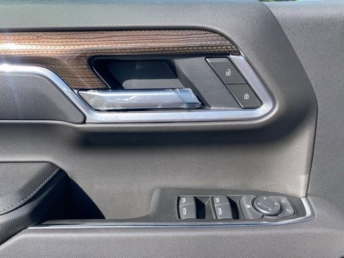 New 2025 Chevrolet Silverado 1500 RST w/ Dark Appearance Package image 22