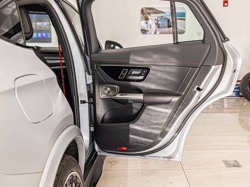 Used 2025 Mercedes-Benz GLC 43 AMG 4MATIC Coupe image 39