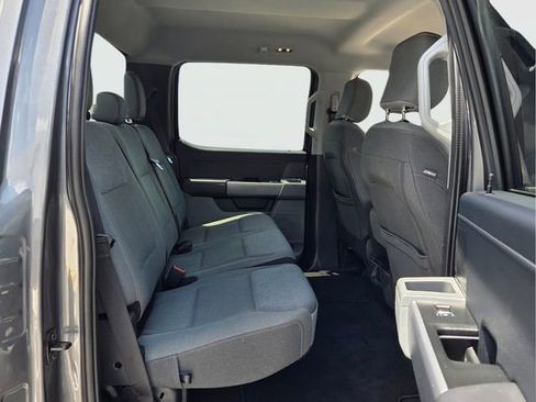 Used 2025 Ford F150 XLT w/ Equipment Group 301A Standard AWD/4WD image 17