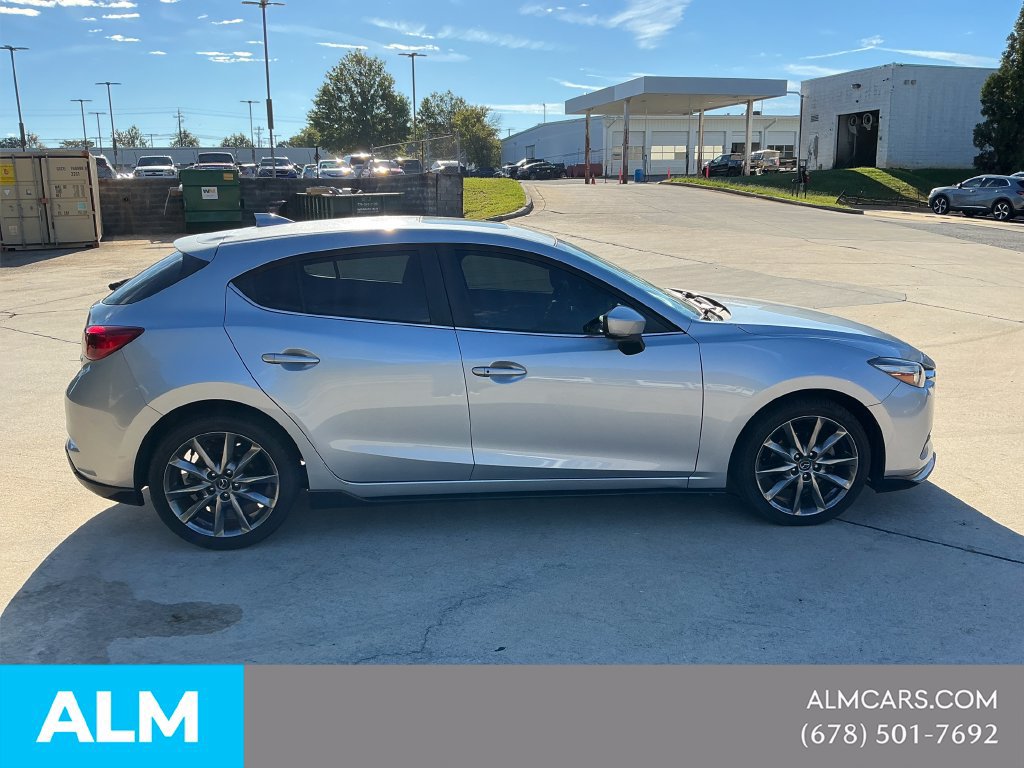 Used 2018 MAZDA MAZDA3 Touring FWD image 7