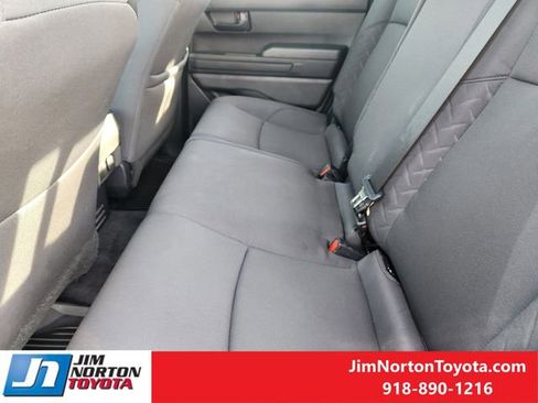 Used 2025 Toyota Tacoma SR5 w/ SR5 Upgrade Package image 31