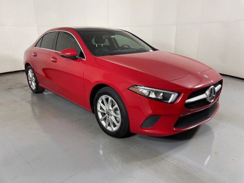 Used 2019 Mercedes-Benz A 220 4MATIC image 2