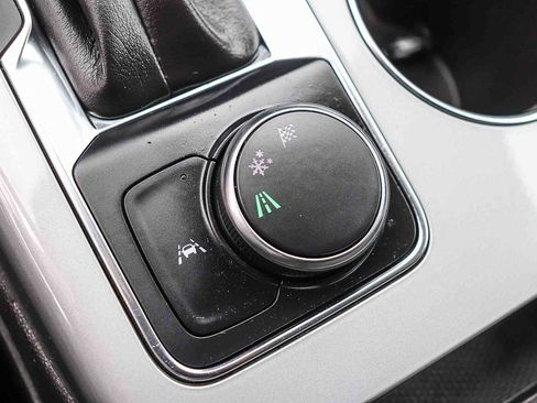 Used 2023 Chevrolet Blazer LT FWD image 21