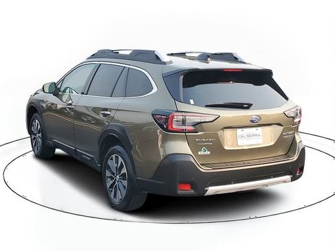 Certified 2025 Subaru Outback Touring XT AWD/4WD image 3