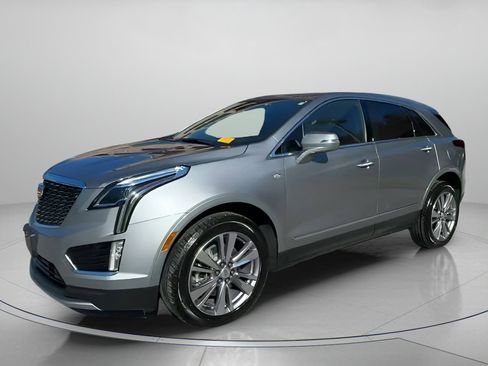 Used 2025 Cadillac XT5 Premium Luxury image 11