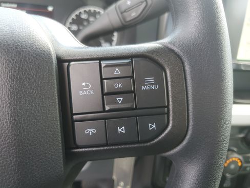 New 2026 Ford F250 XL AWD/4WD image 17