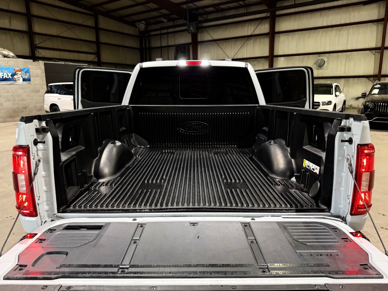Used 2022 Ford F150 XLT w/ Equipment Group 302A High AWD/4WD image 19