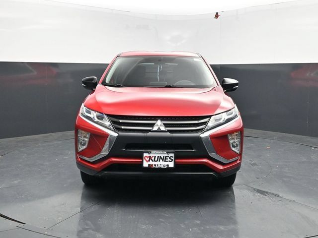 Used 2018 Mitsubishi Eclipse Cross LE AWD/4WD image 2