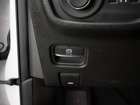 Used 2023 Jeep Grand Cherokee Altitude AWD/4WD image 42