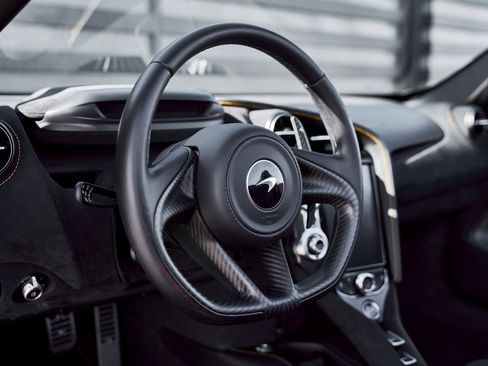 Used 2020 McLaren 720S image 39