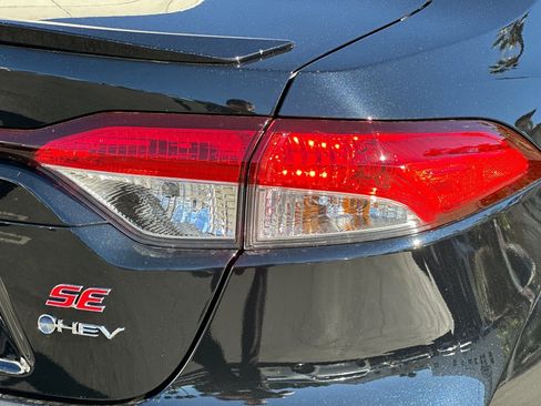 New 2026 Toyota Corolla SE image 31